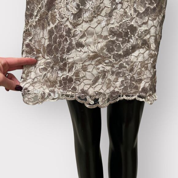 Adrianna Papell Formal Lace Sheath Dress Womens sz 2 Floral Sequin Golden Gown - Picture 7 of 14